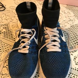 Men’s Nike flyknit high tops